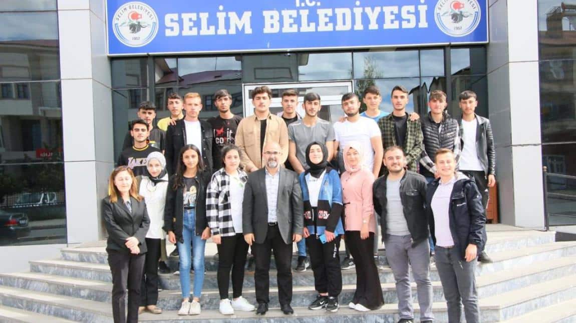 Trabzon Gezimizde Ulaşım Sponsorumuz  Selim Belediye Başkanı Sn Coşkun ALTUN'a Teşekkürlerimizi Sunarız.